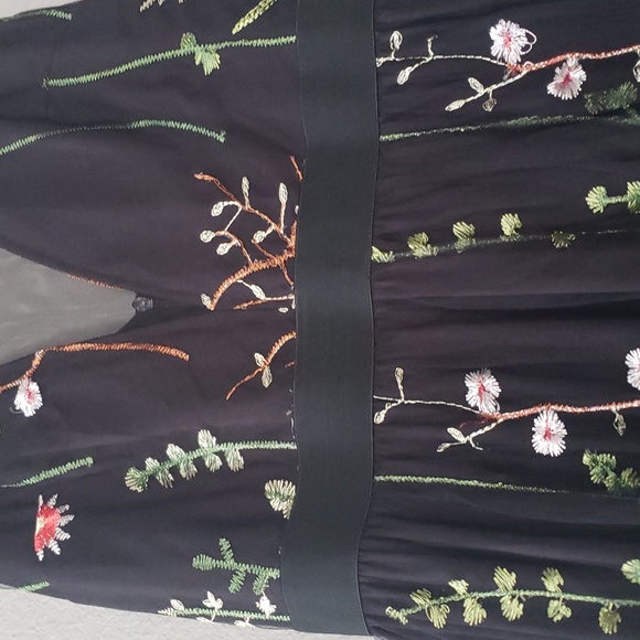 Luxedo Forever Lovable Black Floral Maxi Dress - Picture 7 of 12